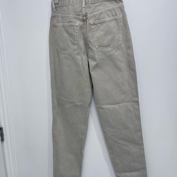 BDG mom high rise beige jeans size 26 - Picture 4 of 9